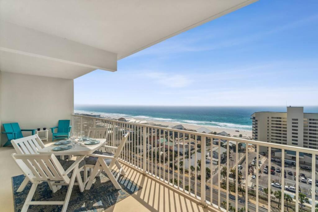 Spacious Beach Condo With Gulf Views! Sleeps 8! By Dolce Vita Getaways Pcb Panama City Beach Luaran gambar