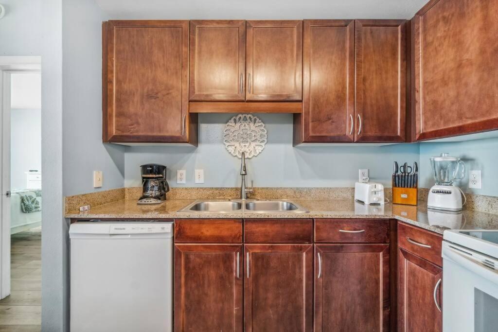 Spacious Beach Condo With Gulf Views! Sleeps 8! By Dolce Vita Getaways Pcb Panama City Beach Luaran gambar